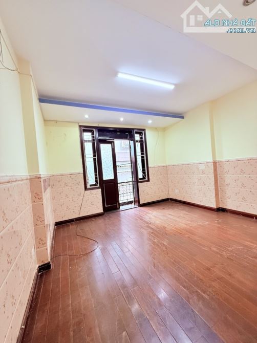 🏡 BÁN NHÀ 48M²– 3 TẦNG ĐÚC– Gần chợ Tân Hương– 3PN – 4WC – GIÁ CHỈ 6TỶ1 - 6