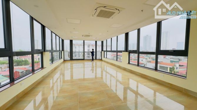 Bán nhà mặt phố Nguyễn Viết Xuân, 1 mặt phố 1 mặt ô tô tránh, 38 tỷ - 5