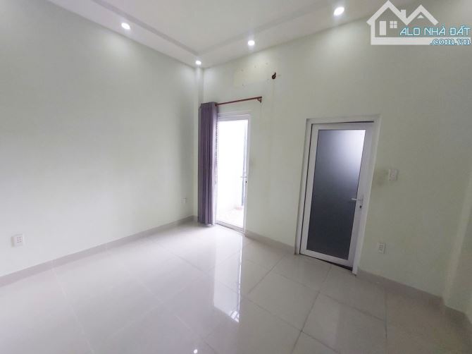 🔥CỰC PHẨM LÊ VĂN VIỆT – XE HƠI NGỦ TRONG NHÀ – GIÁ CHỈ 7 TỶ! - 6
