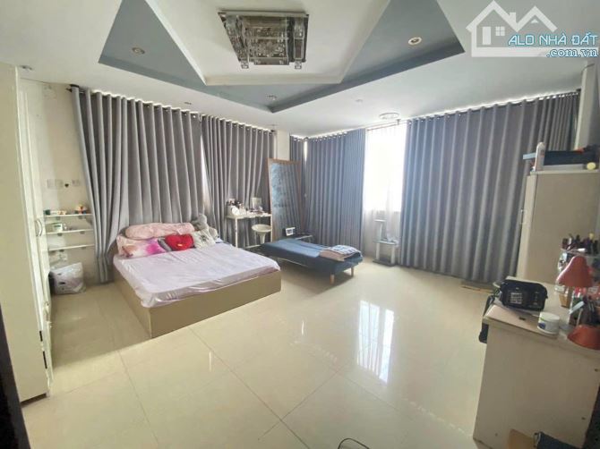 BÙI HỮU NGHĨA - HẺM XE TẢI 7 TẦNG THANG MÁY - 10 PN DÒNG TIỀN 70TR/THÁNG - GIÁ 19.7T - 6