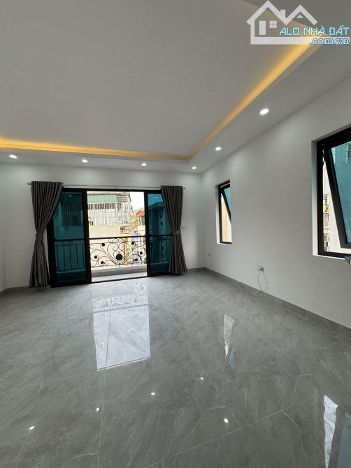 Nhà đẹp mới xây 8 tầng, 42m, mặt tiền mênh mông, thang máy tại Kim Giang, Thanh Trì - 7