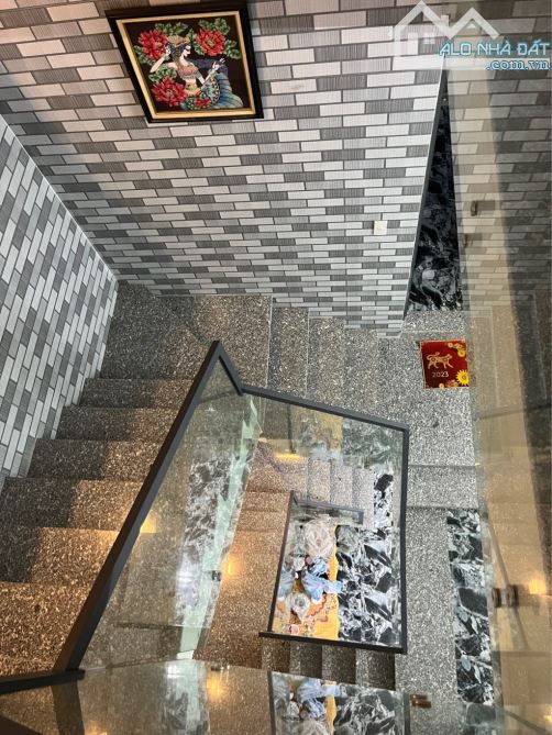 🆘NHÀ LÝ NAM ĐẾ ĐẸP, CÓ BỂ BƠI VIEW CỰC XINH - 3 TẦNG. GÍA 3 TỶ ××× 🆘   ♡♡♡ Lý Nam Đế 109 - 7
