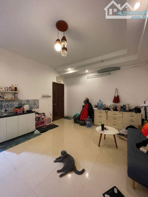 BÙI HỮU NGHĨA - HẺM XE TẢI 7 TẦNG THANG MÁY - 10 PN DÒNG TIỀN 70TR/THÁNG - GIÁ 19.7T - 7