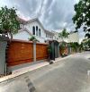 Bán villa góc 2 mặt tiền khu Bình Lợi, p 13, Bình Thạnh, giá bán 34 tỷ