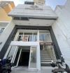 CHO THUÊ NHÀ NGUYỄN ĐÌNH CHÍNH, P15, PHÚ NHUẬN. HẦM, 5 TẦNG, 5,5X17 CHỈ 50TR