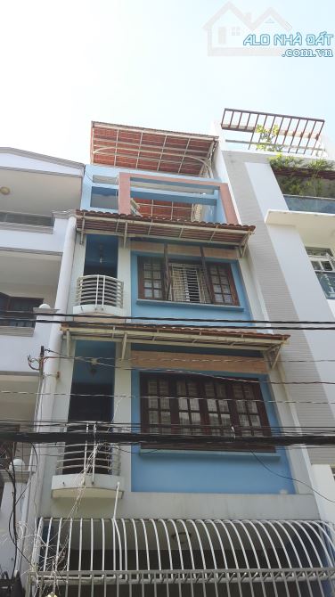 hẻm xe hơi Phan Đăng Lưu (Phú Nhuận), 4x14m, 4 lầu, giá 12.5 tỷ