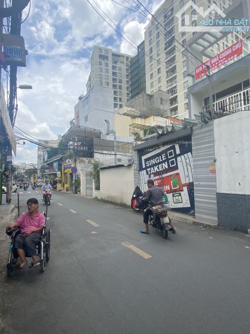 Bán CHDV đường 31 Ung văn Khiêm P25  Bình Thạnh .DT 8 X20  4 tầng . 23ty5 - 1