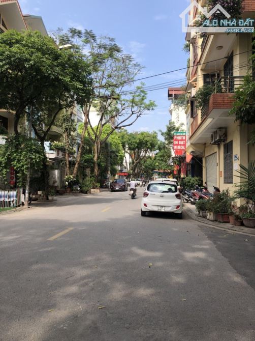 bán nhà Phố Nguyễn Tuân, Q.Thanh Xuân, trung tâm tiệc ích, cơ sở hạ tầng sạch đẹp