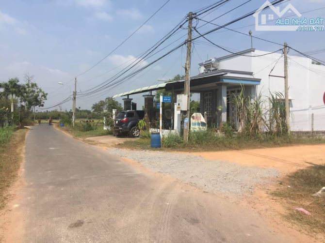 Cần bán lô đất mặt tiền đường Tỉnh lộ 7, Trung Lập Thượng, 149m2 có 127m2 thổ cư