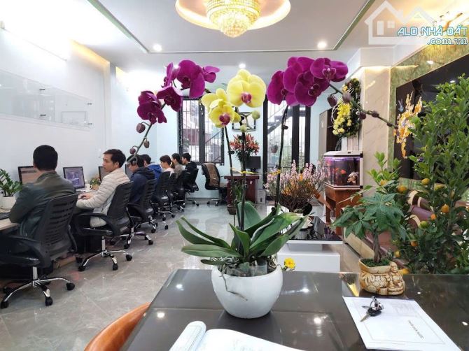 Bán Nhà Liền Kề Hoàng Gia Phố Cầu Đơ Hà Đông DT 61M 6 Tầng Kinh Doanh Tốt Giá Nhỉnh 16 Tỷ
