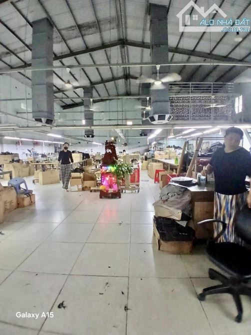BÁN NHÀ XƯỞNG HẺM XE TẢI GẦN MẶT TIỀN TRẦN THỊ HÈ Q12 GIÁ RẺ 26,5 TỶ DIỆN TÍCH 850M2