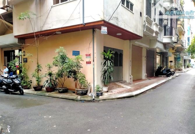 Bán nhà Huỳnh Thúc Kháng-phân lô-2 thoáng-gara-KD-ở thích, 48m*5T, 8PN, giá 18 tỷ
