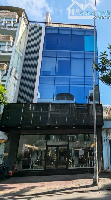 Bán nhà 2MT Cách Mạng Tháng Tám, P10, Q3, DT:6x25m, 4 Tầng, HĐT:110trđ, Giá:35 tỷ