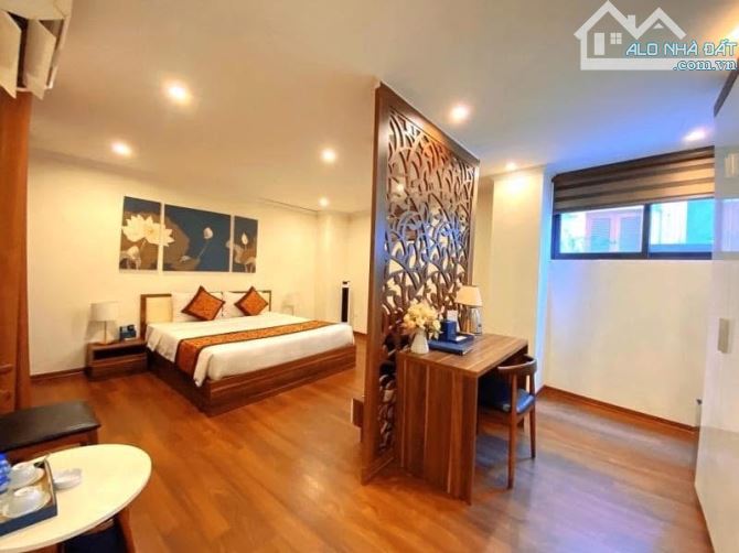 Bán nhà Láng Hạ, DT40m2, Lô góc 5 tầng, kinh doanh, giá 16.8 tỷ