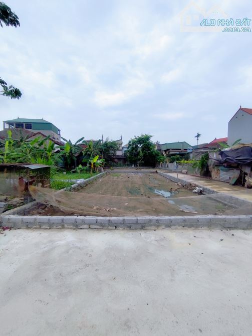 2.3tỷ có lô đẹp đất đấu giá Đại Thắng -P.Xuyên đường 7m,gần chợ,bến xe, cụm CN