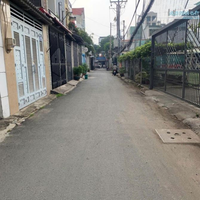 Bán nhà đường Phạm Văn Chiêu, phường 14, Gò Vấp, nở hậu, 65m, 4 tỷ hơn