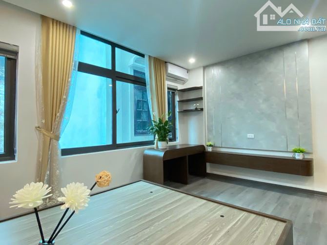 🔥 BÁN NHÀ QUAN NHÂN – TRUNG TÂM THANH XUÂN – 30M² – 5 TẦNG THANG MÁY – 8.19 TỶ 🔥