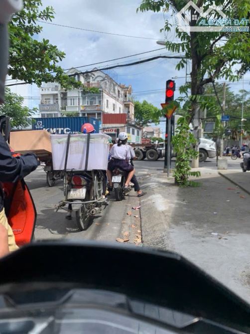 Nhà 3 tầng Mặt tiền đường NGUYỄN THỊ KIÊU, phường THỚI AN, Q12, dt 82m2 (4mx20m) Giá 10Tỷ