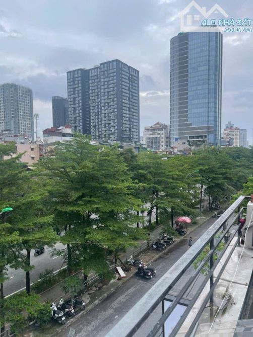 Bán nhanh nhà 4 tầng- mặt phố Thái Hà- Láng Hạ- 85m2- Mt:5.3m- 47.9 tỷ- đầu tư được