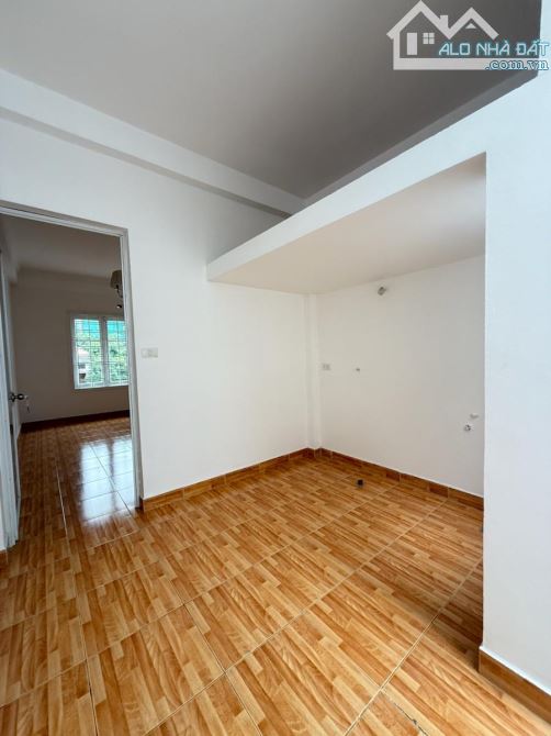 BÁN NHÀ ĐÀO TẤN-LINH LANG-44Mx4TẦNG-DÂN XÂY-2MẶT NGÕ THOÁNG-DÂN XÂY-13TỶ - 10