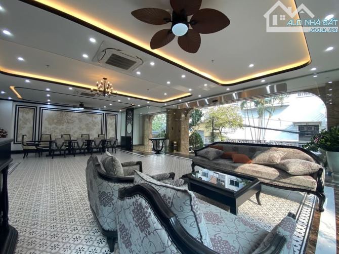 Bán tòa nhà lô góc 3 mặt đường Trần Thái Tông - Cầu giấy - Hà nội 150 tỷ - 10
