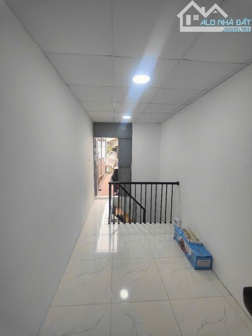 3.35 TỶ-19M2-5 TẦNG-GẦN PHỐ-SỔ RIÊNG-BẠCH MAI-HBT - 11