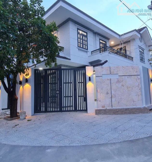 Bán Biệt Thự Gốc 2MT Đường Nội Bộ Lê Bôi- 199m- 11.5m x 18m - 1 Trệt 1 Lầu =3PN-4WC -F7 Q8 - 1