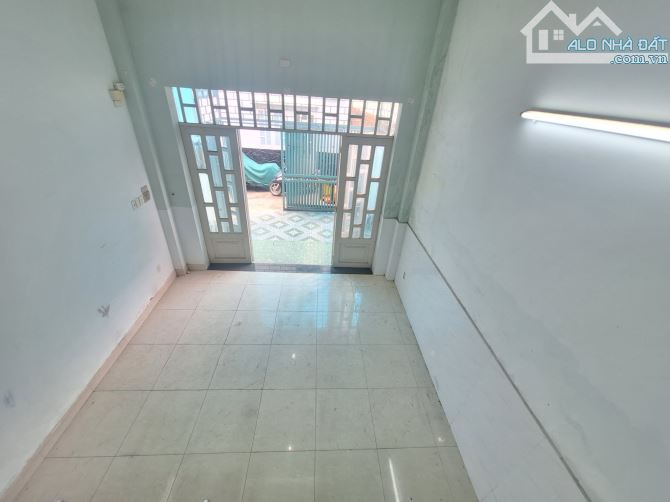 Cần bán gấp nhà sát mặt tiền Tây Thạnh, 100m, 2 tầng, khu VIP chỉ 6.4 TỶ, còn TL, giá hời. - 1