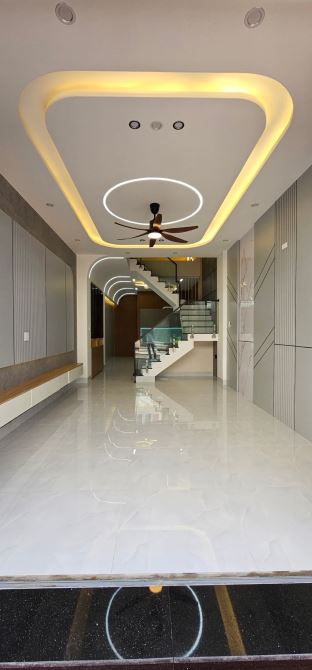 Bán Nhà 03 Tầng Mặt Tiền Khu Hà Thanh , Gần Cầu Huỳnh Tấn Phát , P. Đống Đa , Quy Nhơn .