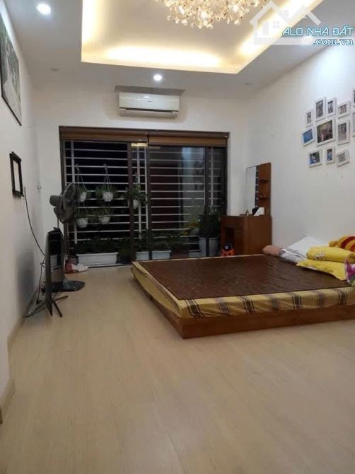SIÊU PHẨM VĂN QUÁN 50M2, 5 tầng, mặt tiền 4m ngõ RỘNG cạnh ô tô chỉ 10,3 tỷ - 1