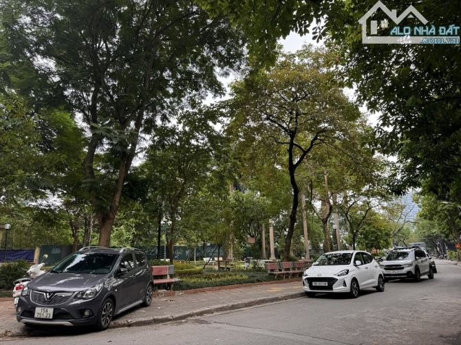 Độc nhất! Biệt thự nhà vườn KĐT Trung Yên, căn góc, oto đỗ cửa, vỉa hè rộng, 210m*4T - 1