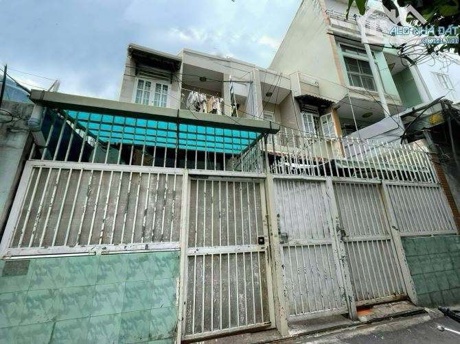 Hàng HOT dt cực đẹp 8x18m ngay ngã 4 Phan V Trị- Nguyễn Thái Sơn P5. cách mặt tiền 20m. - 1