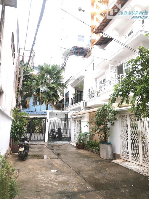 Biệt thự khu nội bộ Nguyễn Thành Ý 180m2, 13x15m, 3 tầng, 58 tỷ - 1