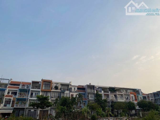 Lô góc 2 mặt tiền đường 447 tăng nhơn phú A, Diện tích 72m - 1