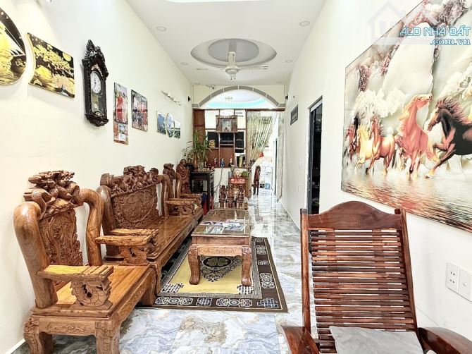TLCCHỦ- Rẻ Nhất Phường 1 Gò Vấp- 130m²- 3PN-Mua Đất Tặng HomeStay- Hẻm Rộng- Gần Mặt Tiền - 1