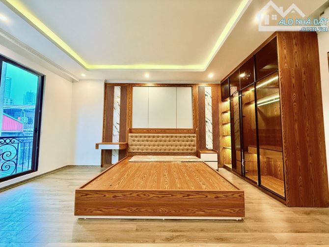 Bán Nhà phân lô Vũ Hữu – ngõ đẹp nhất phố, Giá Chỉ 12 Tỷ 5 - 1