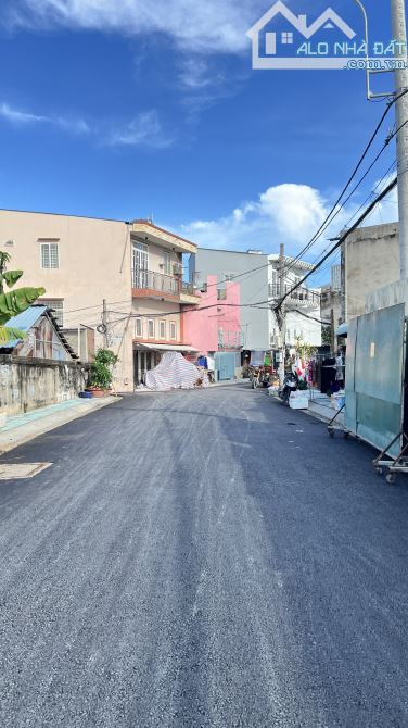 BÁN ĐẤT - GẦN CẦU LONG KIỂN - CÁCH LÊ VĂN LƯƠNG 50M ✍️GIÁ 4.1 TỶ - 1
