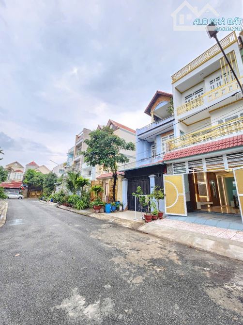 nhà 1 trệt 2 lầu 87.1m2 5Ty TL gần Ngã Ba Ông Xã, p.Tân Đông Hiệp, Tp.Dĩ An - 14