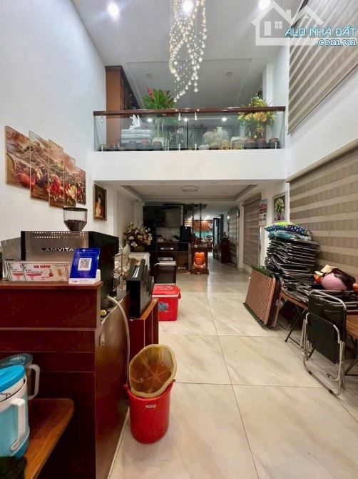 Bán nhà MT hẻm 220 Nguyễn Văn Khối 80m2 4 tầng view GÓC tặng full NT gần Làng Hoa 16.98 tỷ - 2