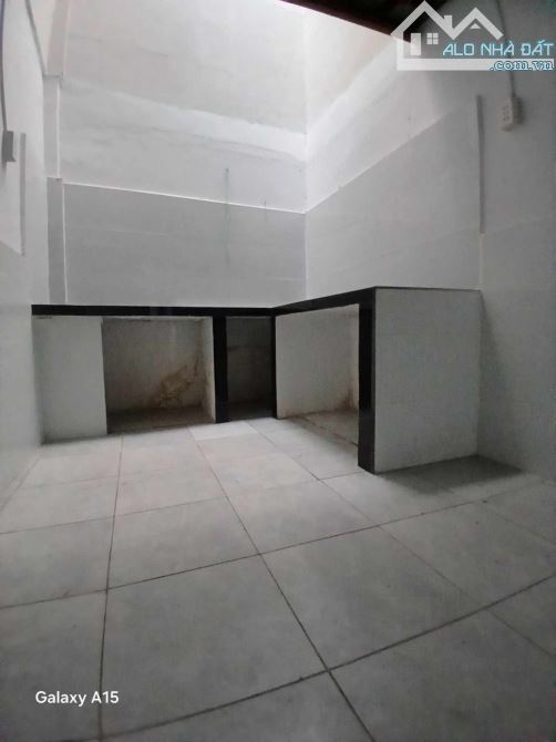 Bán gấp mặt tiền bên hông chợ Lê Đức Thọ Phường 17 Gò Vấp 68m2  Giá 4tỷ6 - 2