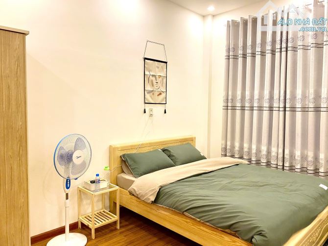 Nhà Phố giá cả hợp lý,  Hồ Xuân Hương, Chợ Đêm,  đường Thông Thiên Học, P.02, Đà Lạt . - 2