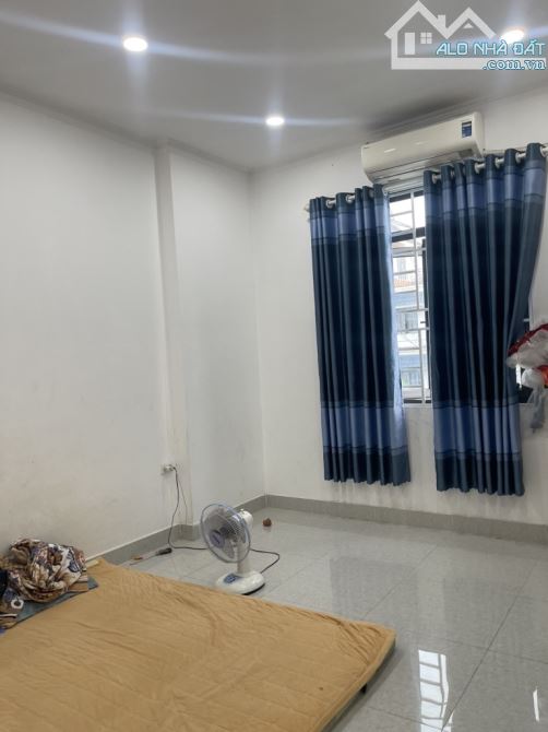 Hàng cực thơm- Nhà 3 tầng  Thạnh Xuân Quận 12, ngang 5m - Giá chỉ 4.65 tỷ - 2