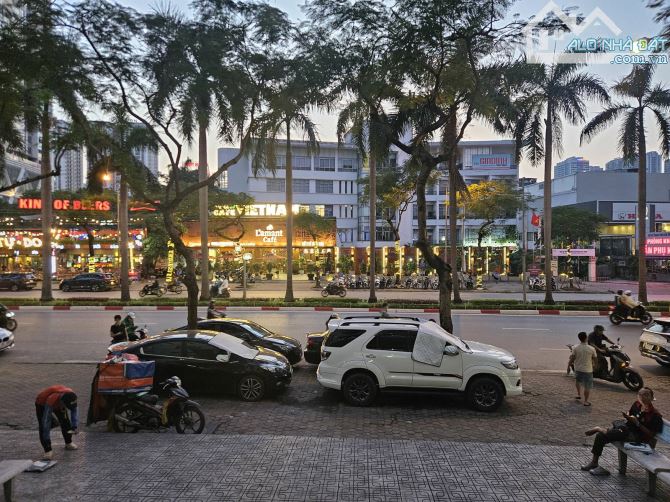 Bán căn CH chung cư  7A mặt đường Lê Đức Thọ, Cầu Giấy. Gần Mỹ ĐÌnh, Nam Từ Liêm.  6,1 tỉ - 2