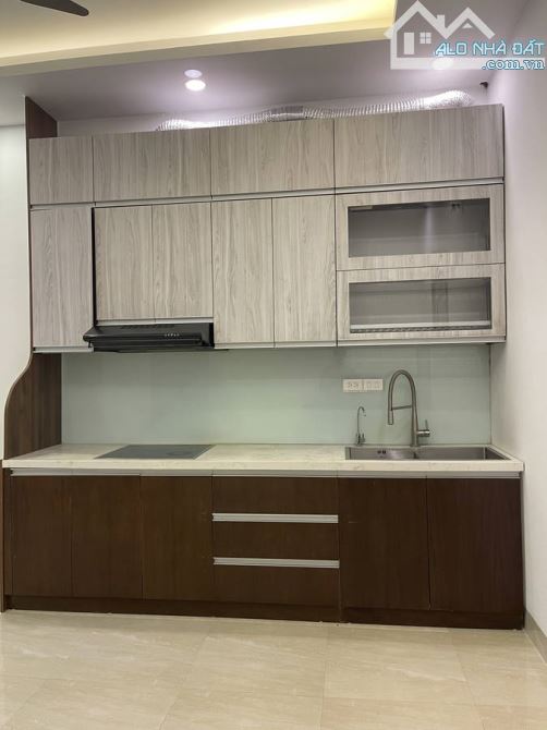 BÁN NHÀ PHÚC ĐỒNG 60M,4 TẦNG,GARA 7 CHỖ,PHÂN LÔ-ÔTÔ TRÁNH,VỈA HÈ,NHỈNH 16 TỶ - 2