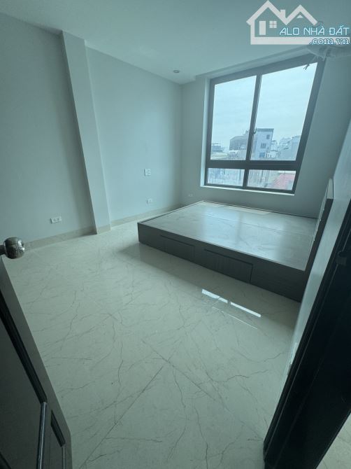 BÁN TOÀ CCMN TT BA ĐÌNH-80M2-8T-MT:10M- 10M OTO-23TỶ - 3