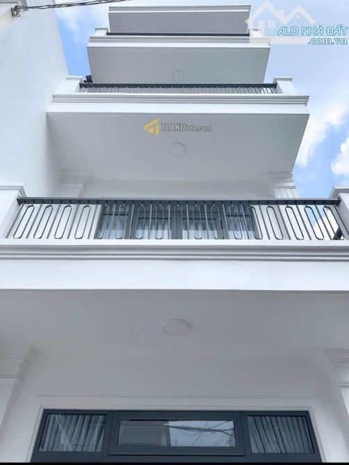 Một căn nhà vị trí cực kì hiếm khi có nhà bán, mới xây 4 tầng - 3