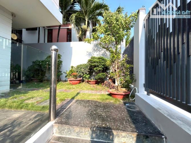 ⭐️Cho thuê villa hồ bơi,sân vườn 10x20m hầm 4 tầng mặt tiền KĐT An Phú ,Quận_2 - 3