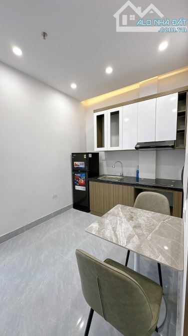 CĂN HỘ DÒNG TIỀN GẦN BẾN XE MỸ ĐÌNH 10 PHÒNG FULL ĐỒ  6 TẦNG - 3