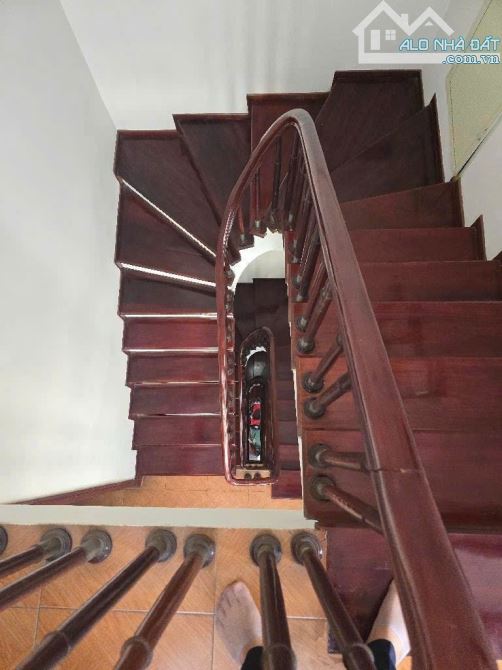 BÁN NHÀ PHÂN LÔ OTO- LÔ GÓC DƯƠNG QUẢNG HÀM CẦU GIÁY SIÊU VIP CHỈ 19,8 TỶ - 3