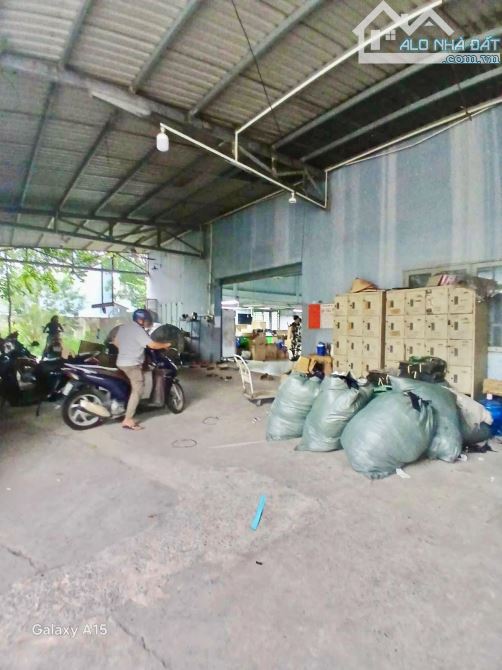 BÁN NHÀ XƯỞNG HẺM XE TẢI GẦN MẶT TIỀN TRẦN THỊ HÈ Q12 GIÁ RẺ 26,5 TỶ DIỆN TÍCH 850M2 - 3